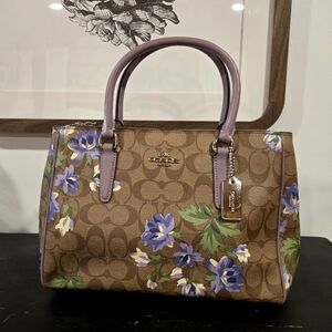 Coach Signature Lilly Floral Surrey Bag  NWOT